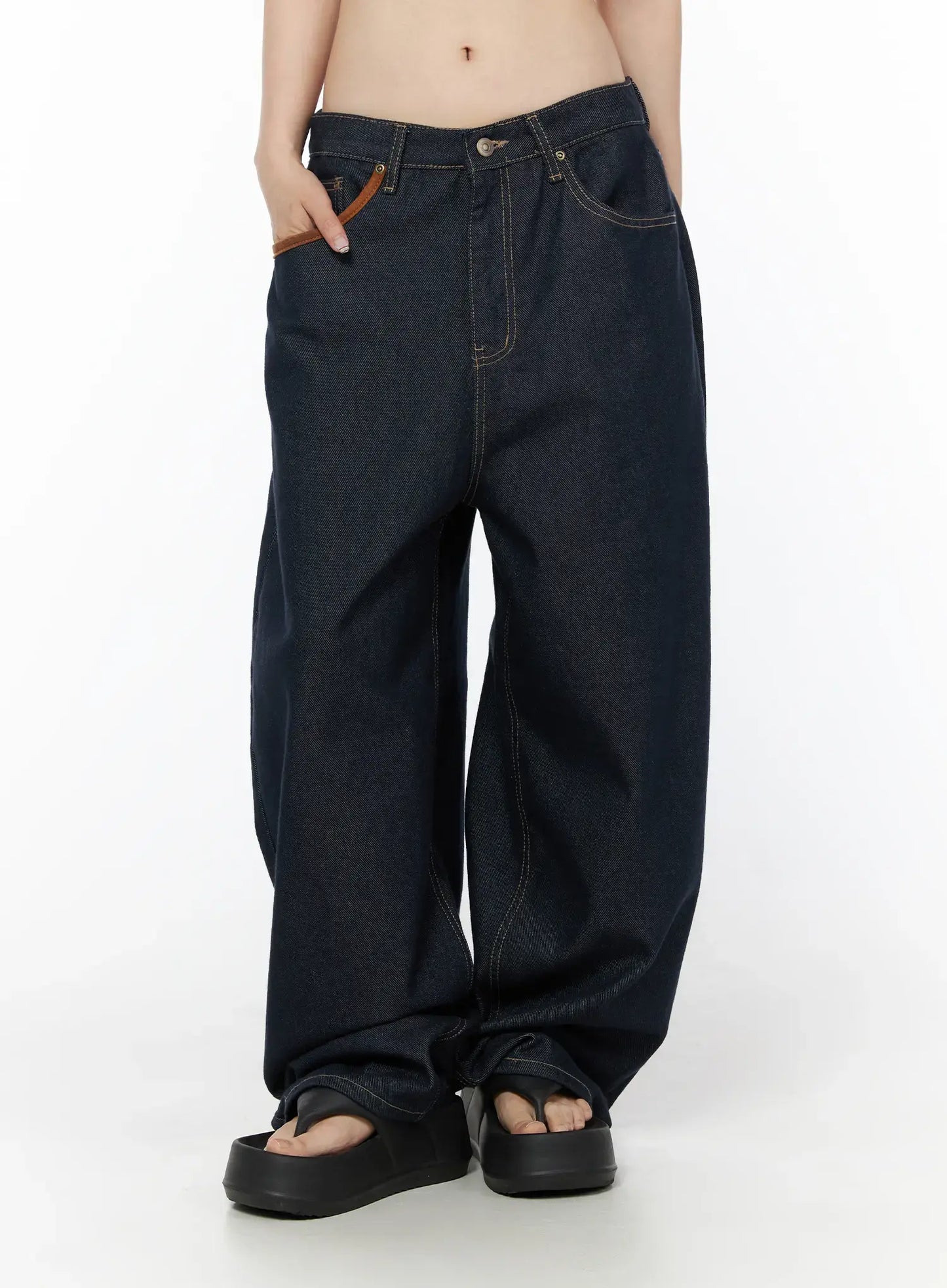 Bellamy Non-Fade Pocket Baggy Jeans CU511