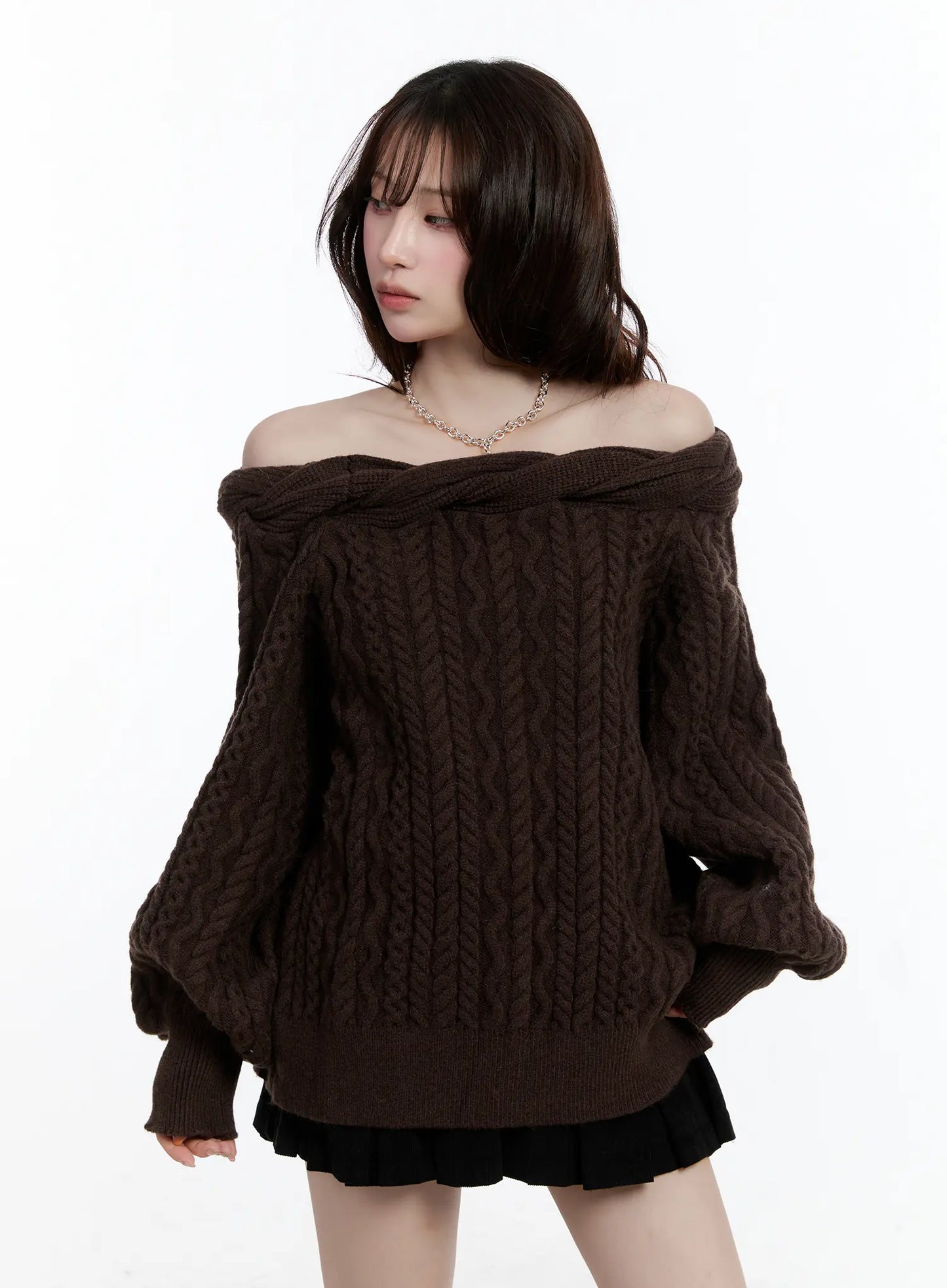 Cable Knit Off-Shoulder Sweater CN525