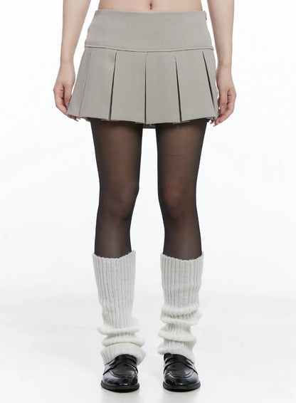 Classic A-Line Pleated Skirt CS501