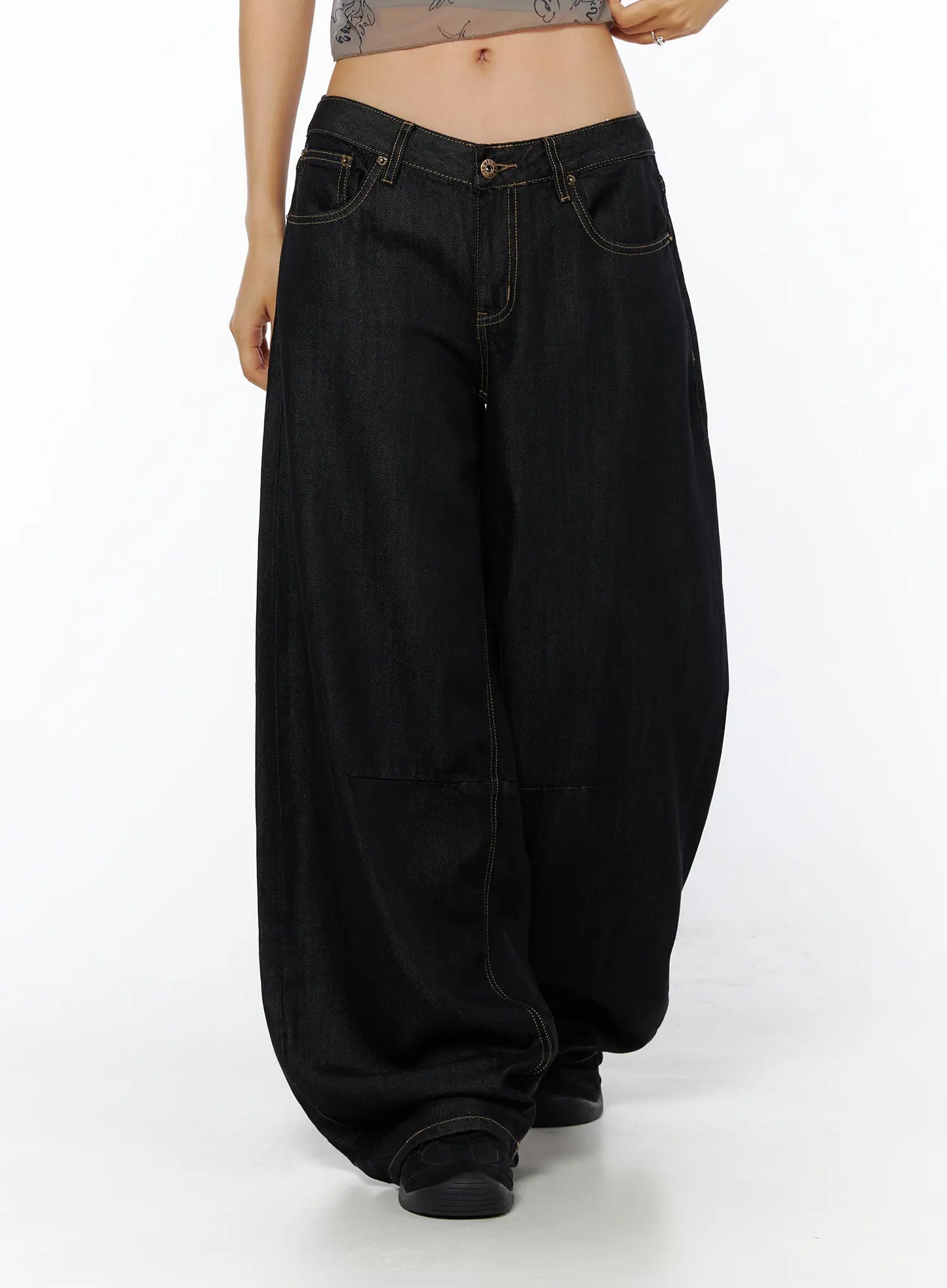 Chandler Wide Leg Jeans CU512