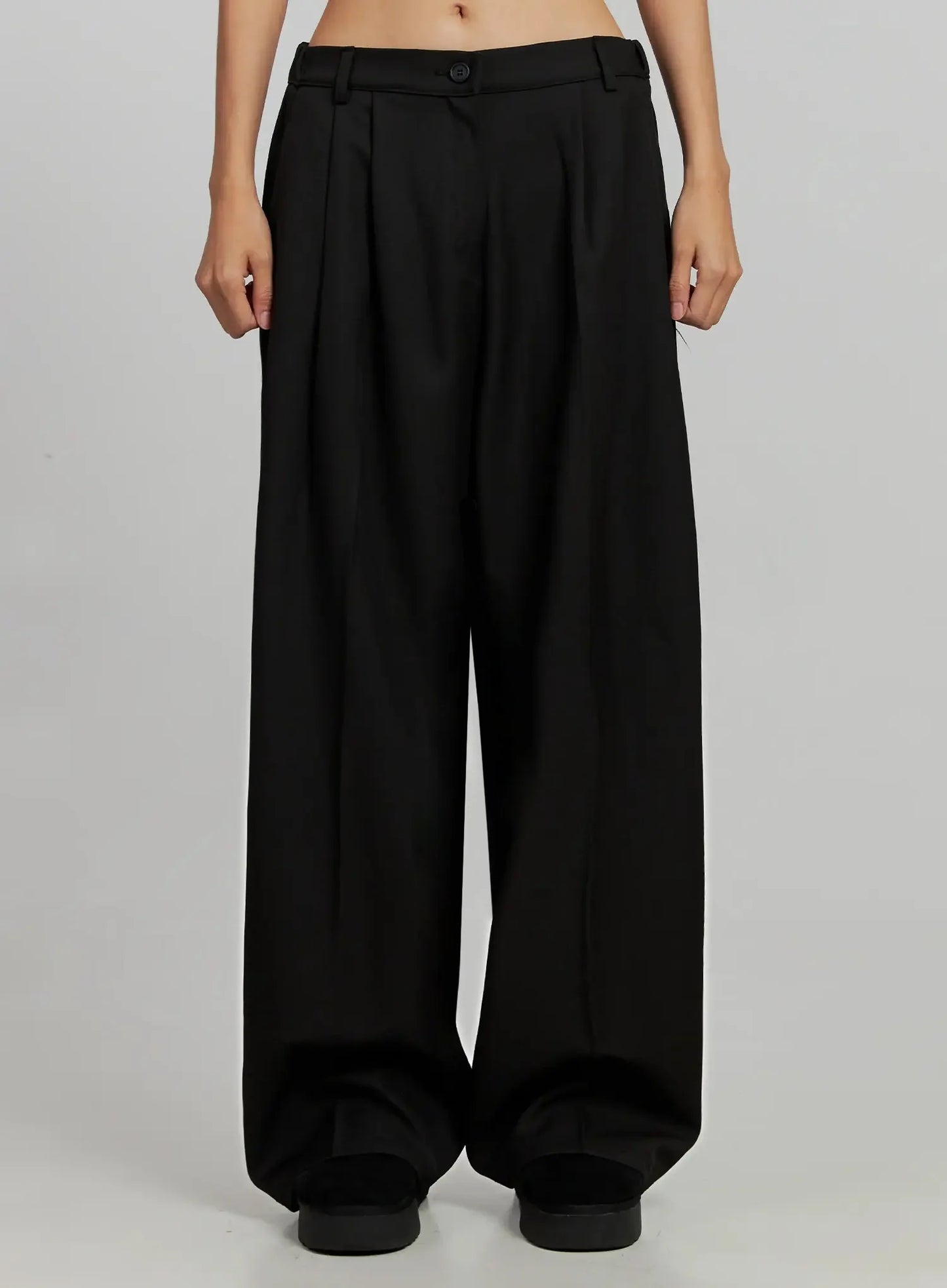Black Oversized Slacks IJ505