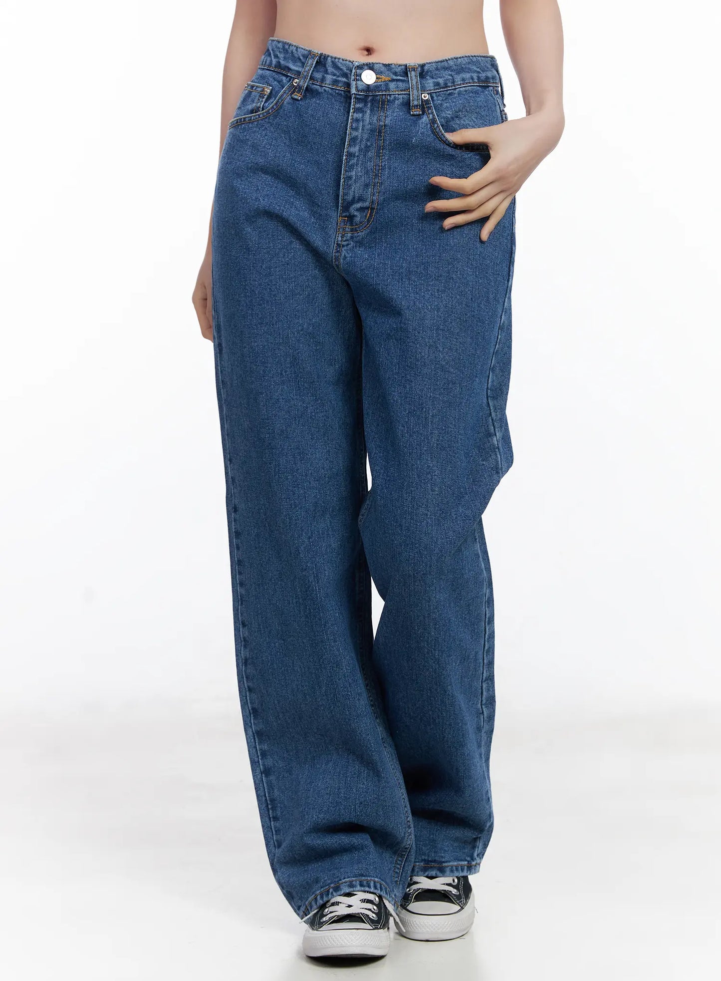 Aila Relaxed Fit Jeans CJ519