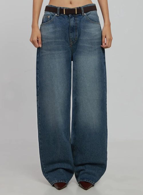 Akira Wide Leg Jeans IJ508