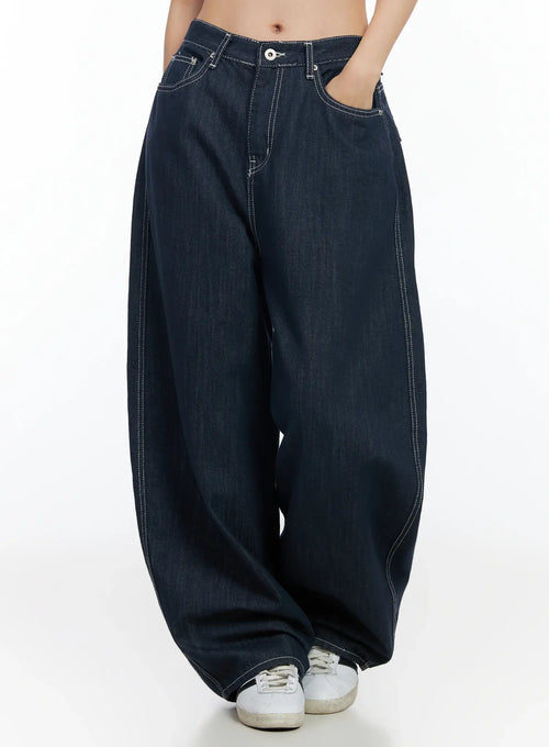 Alaya Semi-Balloon Denim Jeans IM524
