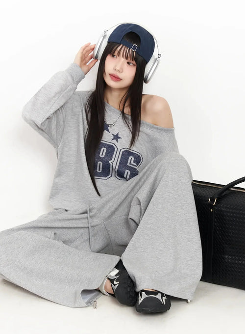 86 Sporty Off-Shoulder Sweatshirt IM530