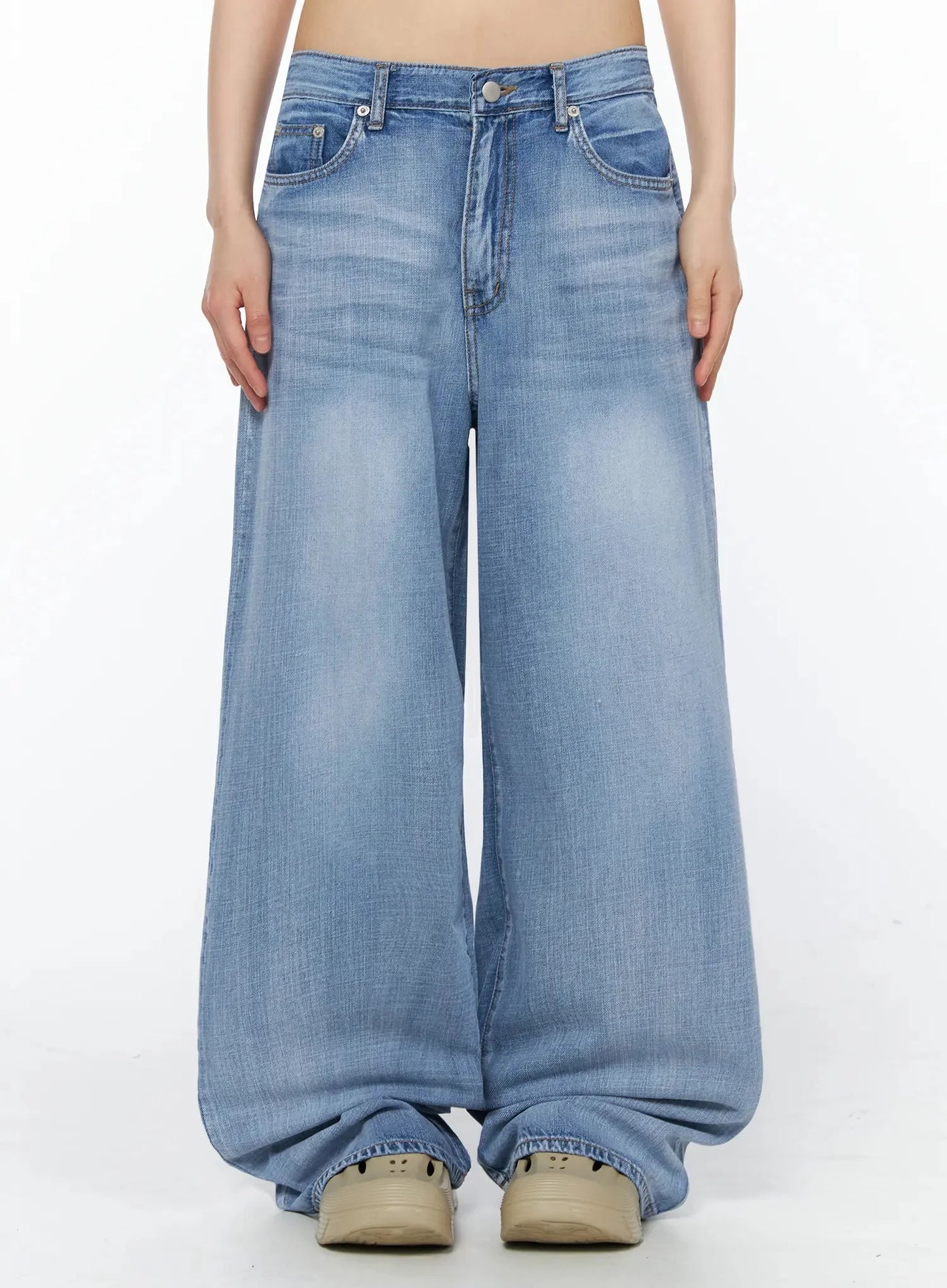 Alix Wide Leg Jeans IY525