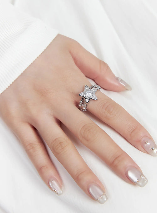 Bold Star Adjustable Ring CF525