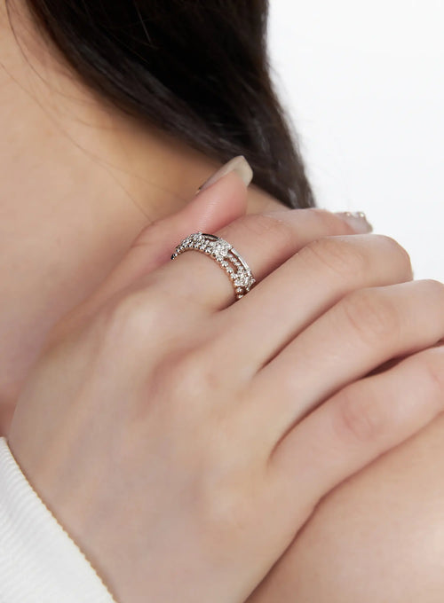 Adjustable Triple Row Star Ring CF525