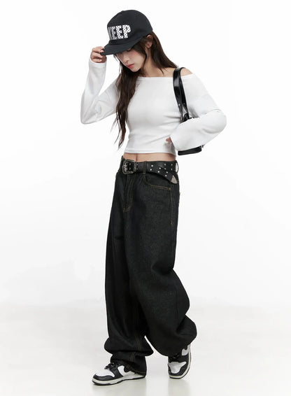 Chic Off-Shoulder Cropped Tee IN514