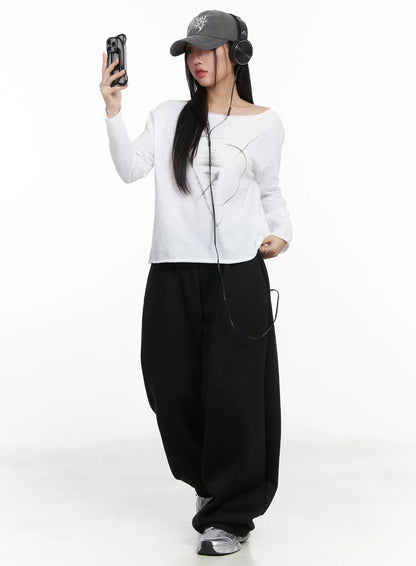 Casual Relaxed Neck Graphic Long Sleeve Tee CD530