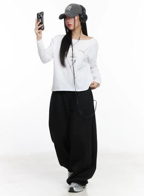 Casual Relaxed Neck Graphic Long Sleeve Tee CD530