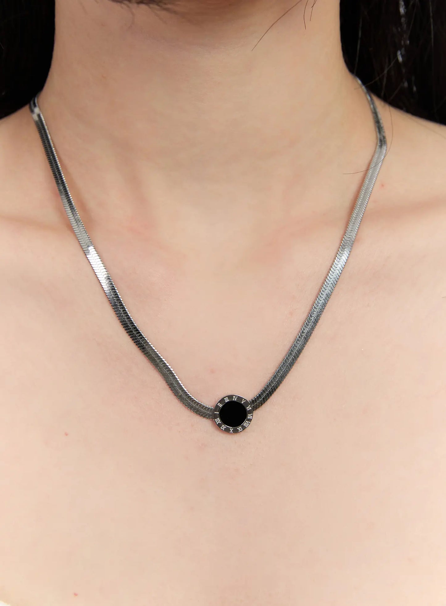 Black Pendant Necklace CA508