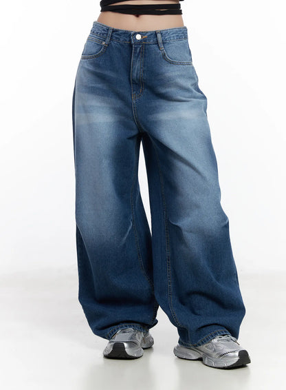 Azari Washed Baggy Jeans CJ530
