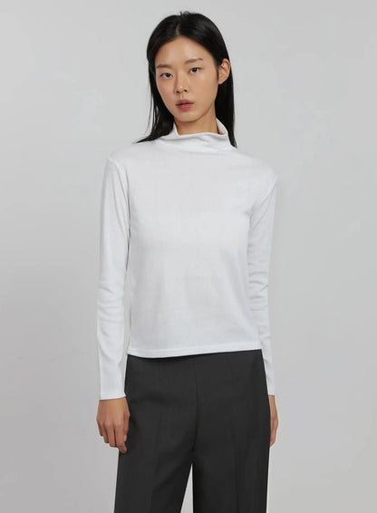 Basic Turtleneck Top IJ508