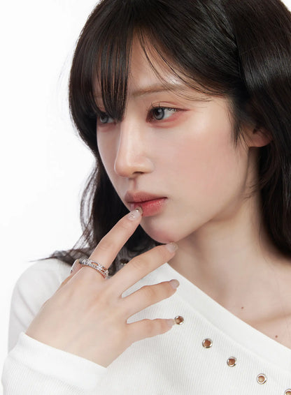 Adjustable Triple Row Star Ring CF525