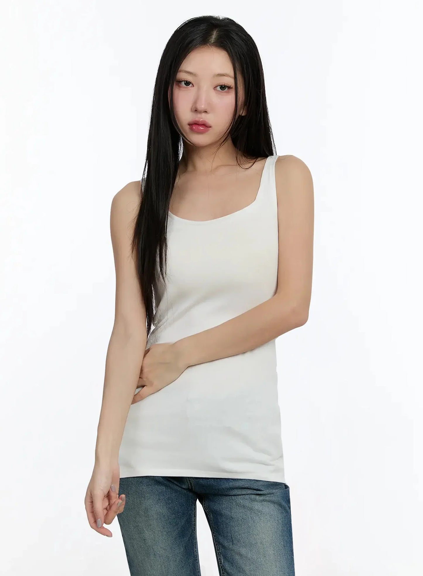 Basic U-Neck Tank Top IM509