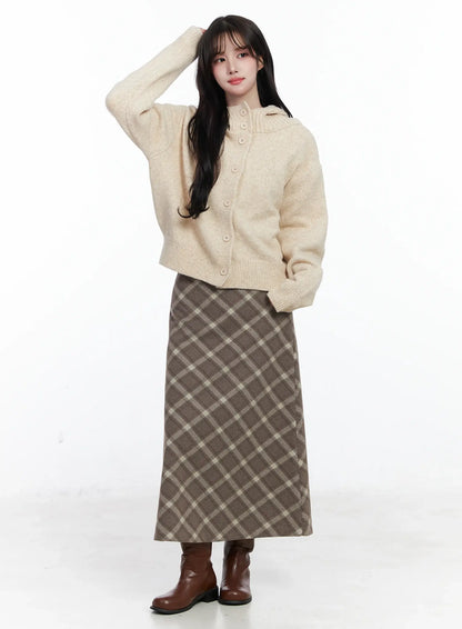 Buttoned Knit Hoodie IJ529