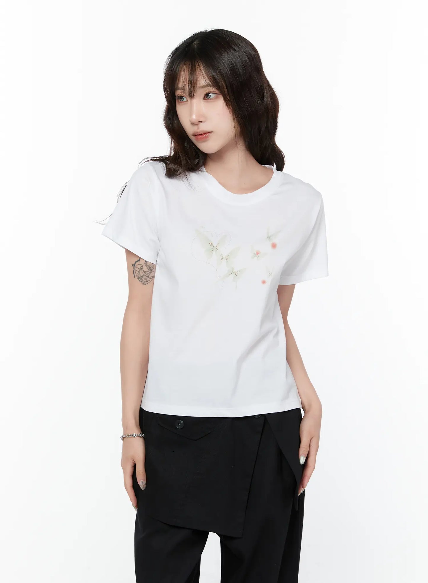 Butterfly Graphic Cropped T-Shirt CY514