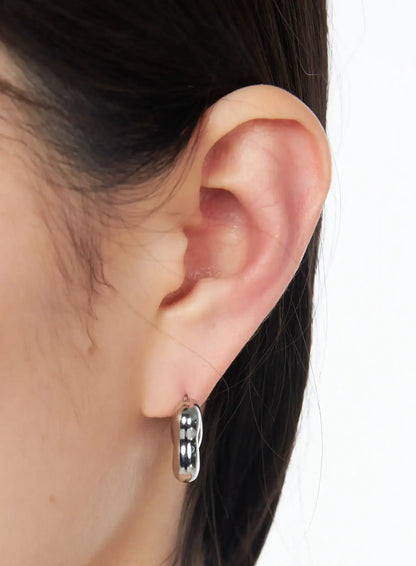 Chic Metallic Hoop Earrings IY520