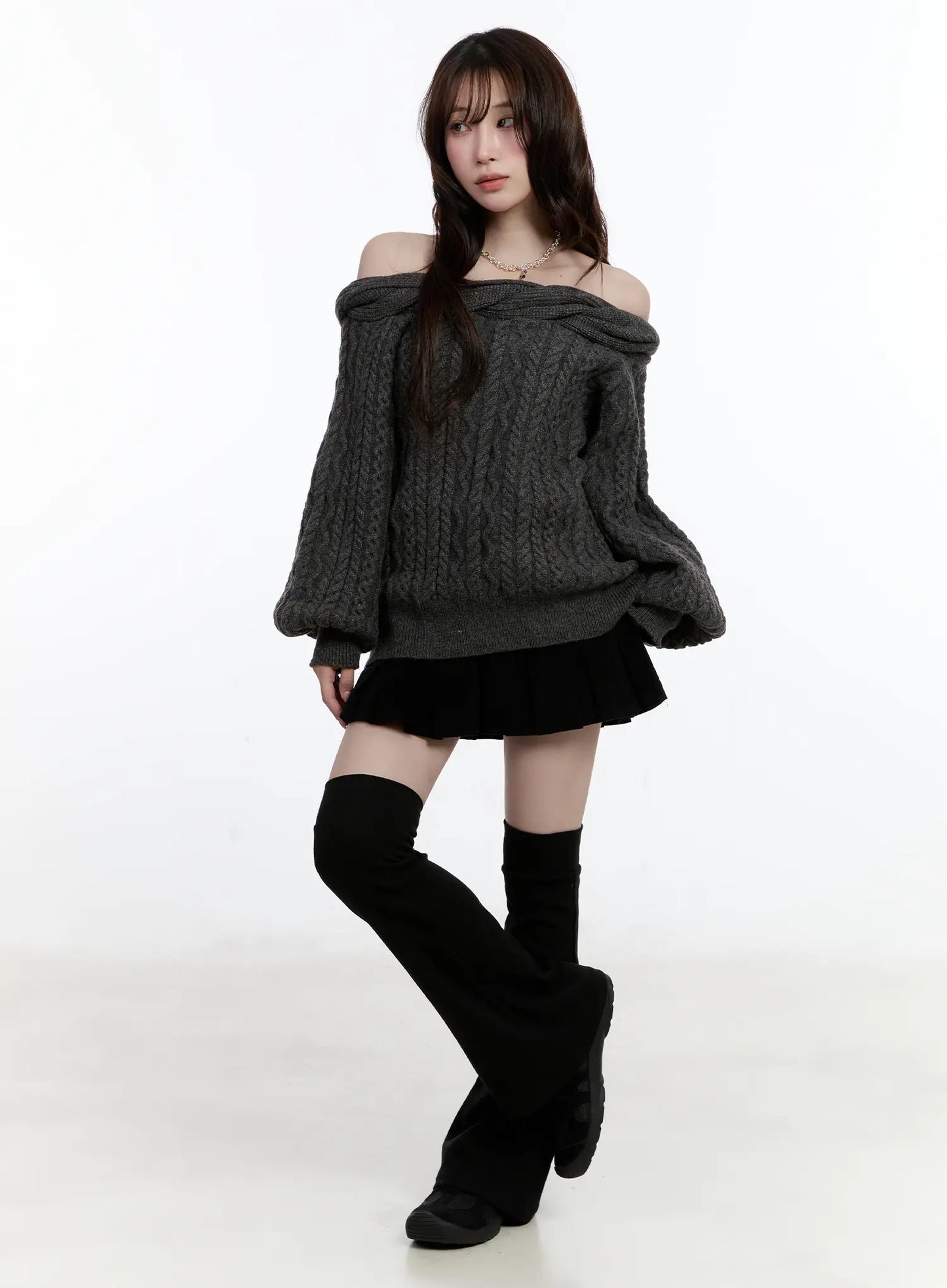 Cable Knit Off-Shoulder Sweater CN525