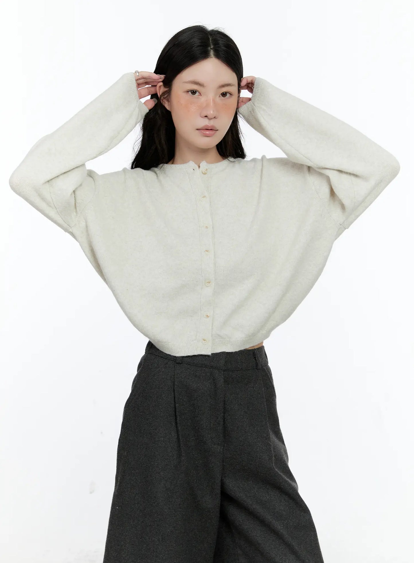 Classic Round Neck Cardigan CN517