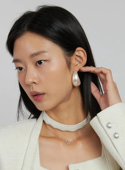 Bold Pearl Earrings IJ508