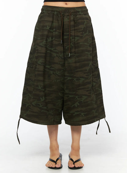 Camouflage Drawstring Wide Shorts CU517