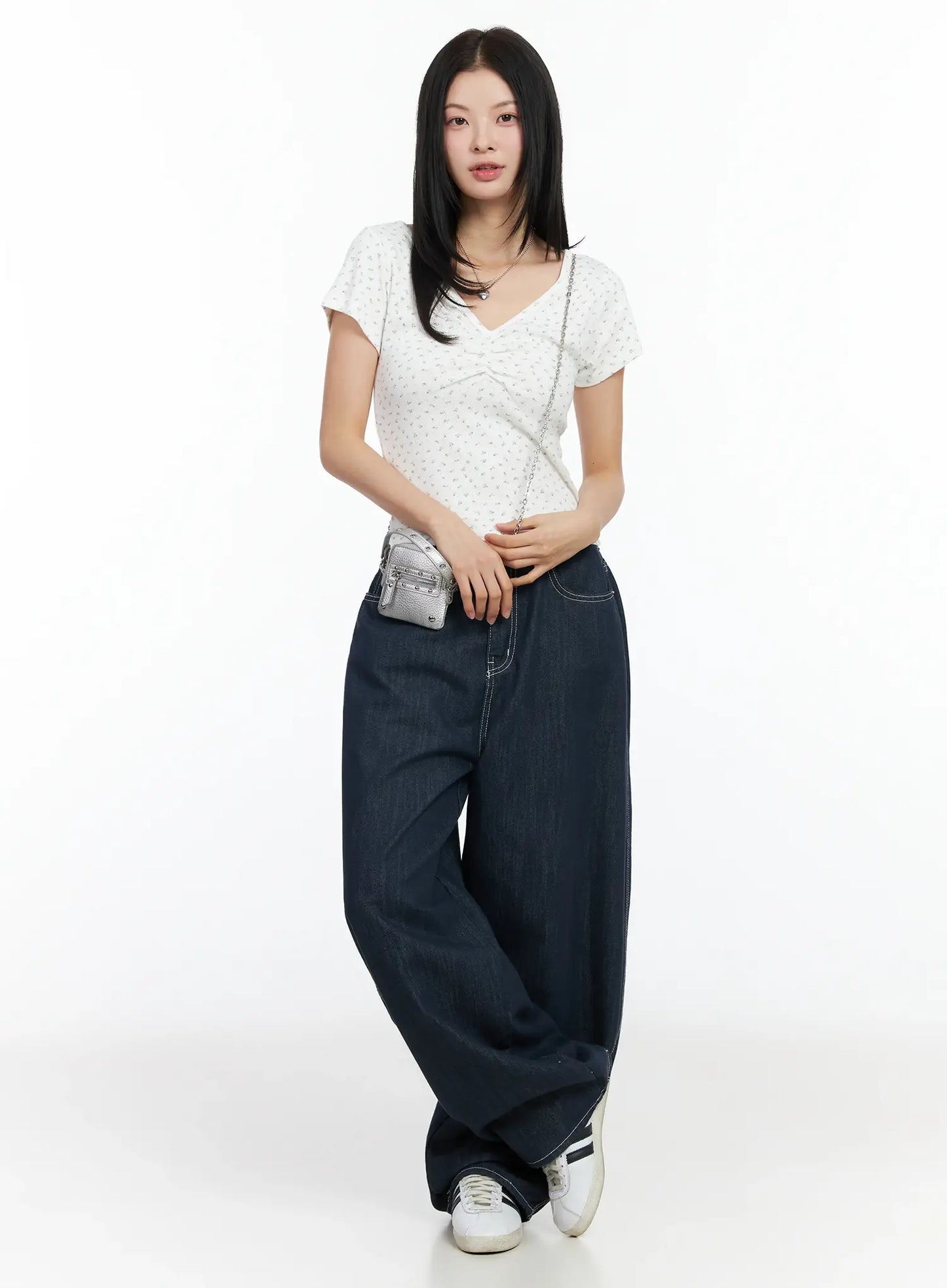 Alaya Semi-Balloon Denim Jeans IM524