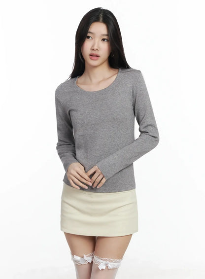 Classic U-Neck Wool-Blend Knit Top IM503