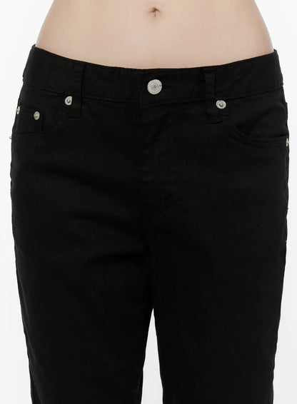 Basic Slim Fit Capri Pants CU508