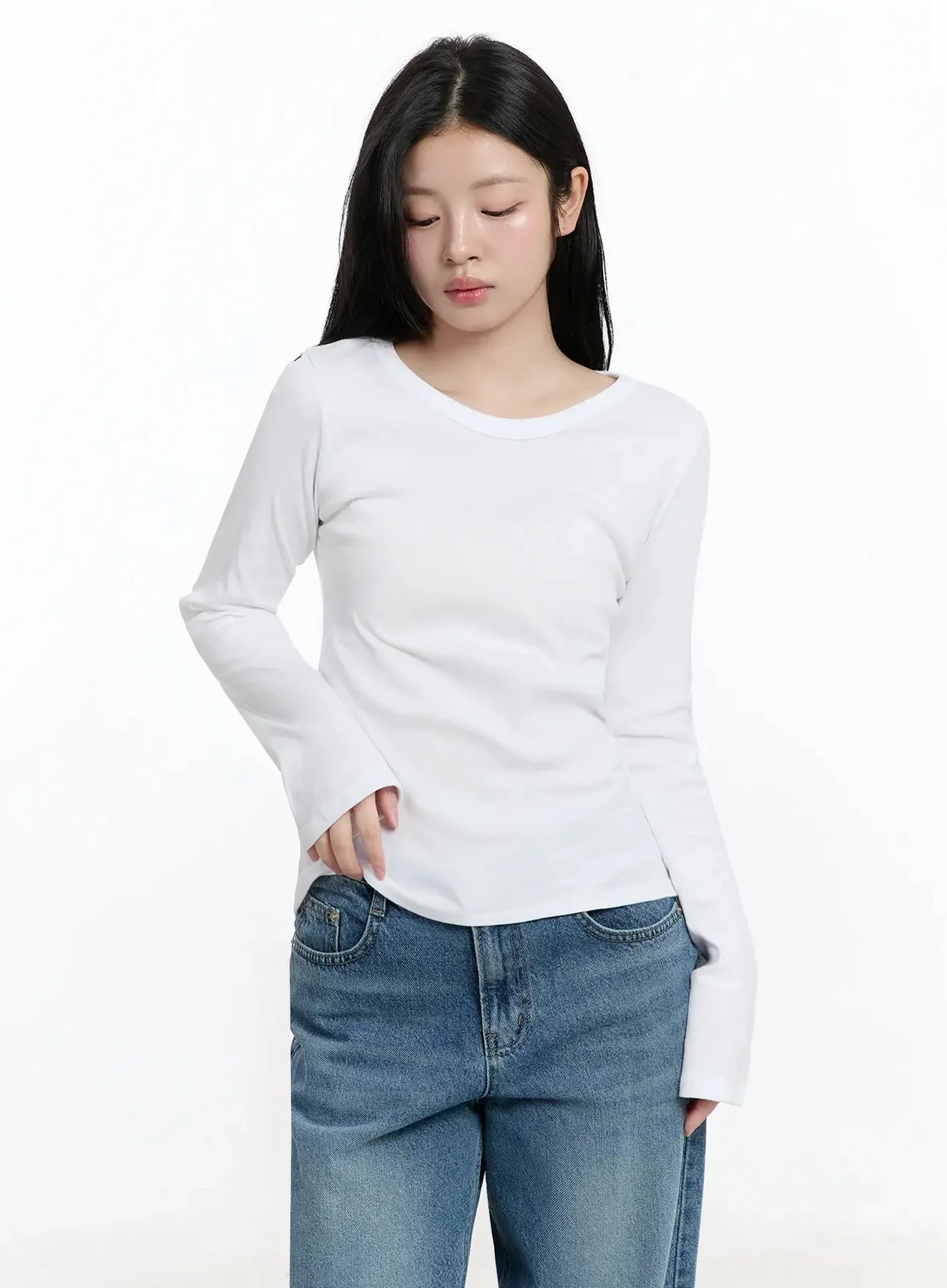 Classic Round Neck Long Sleeve Top IM519