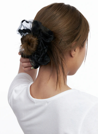 Chic Polka-Dot Scrunchie CL514