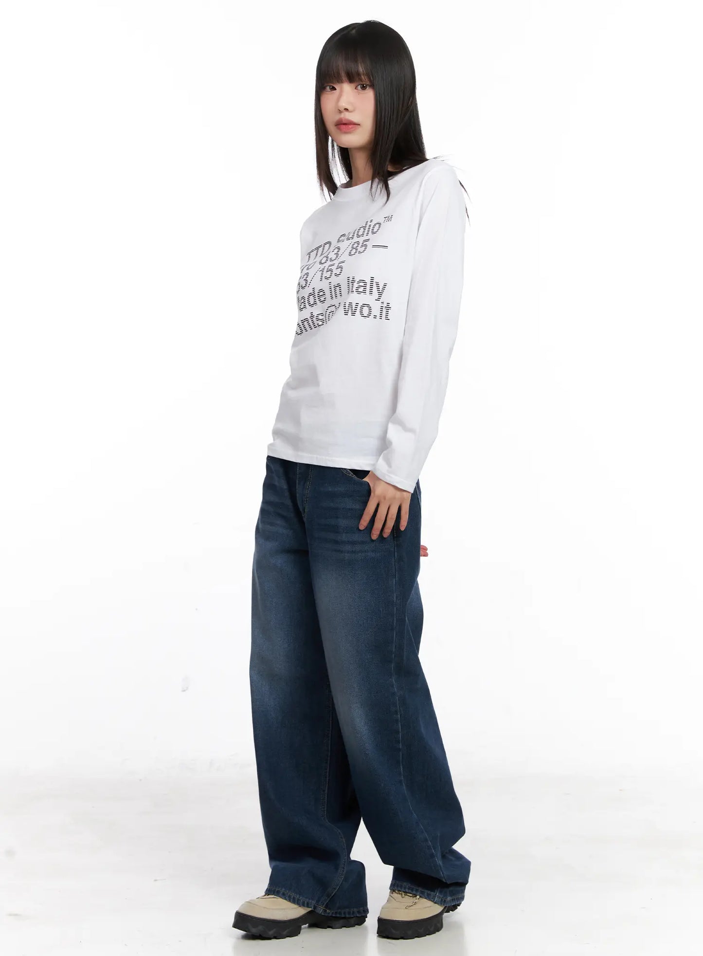 Chic Lettering Long Sleeve Tee CN521