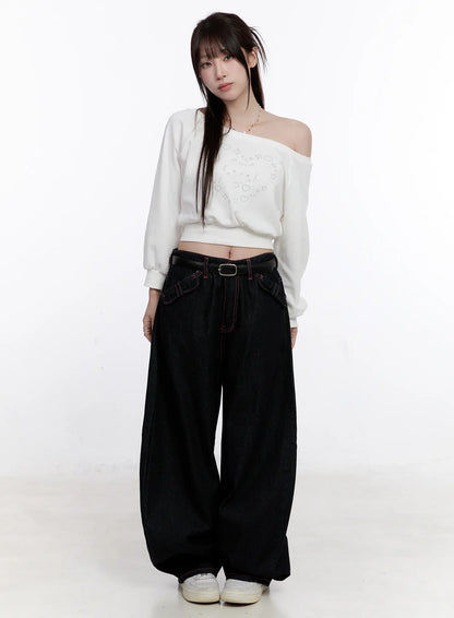 Cat Print Off-Shoulder Cropped Sweatshirt CO501