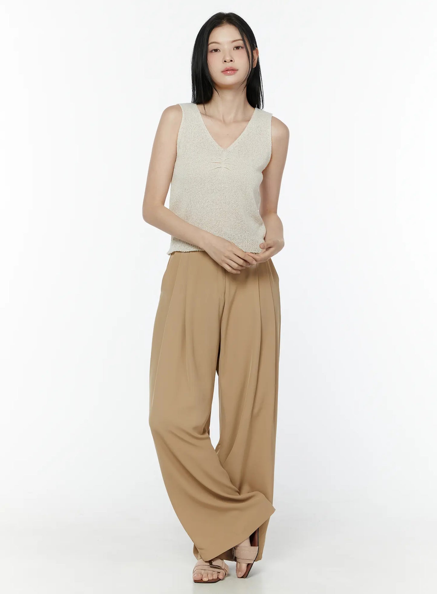 Classic High-Waist Pintuck Slacks IU503