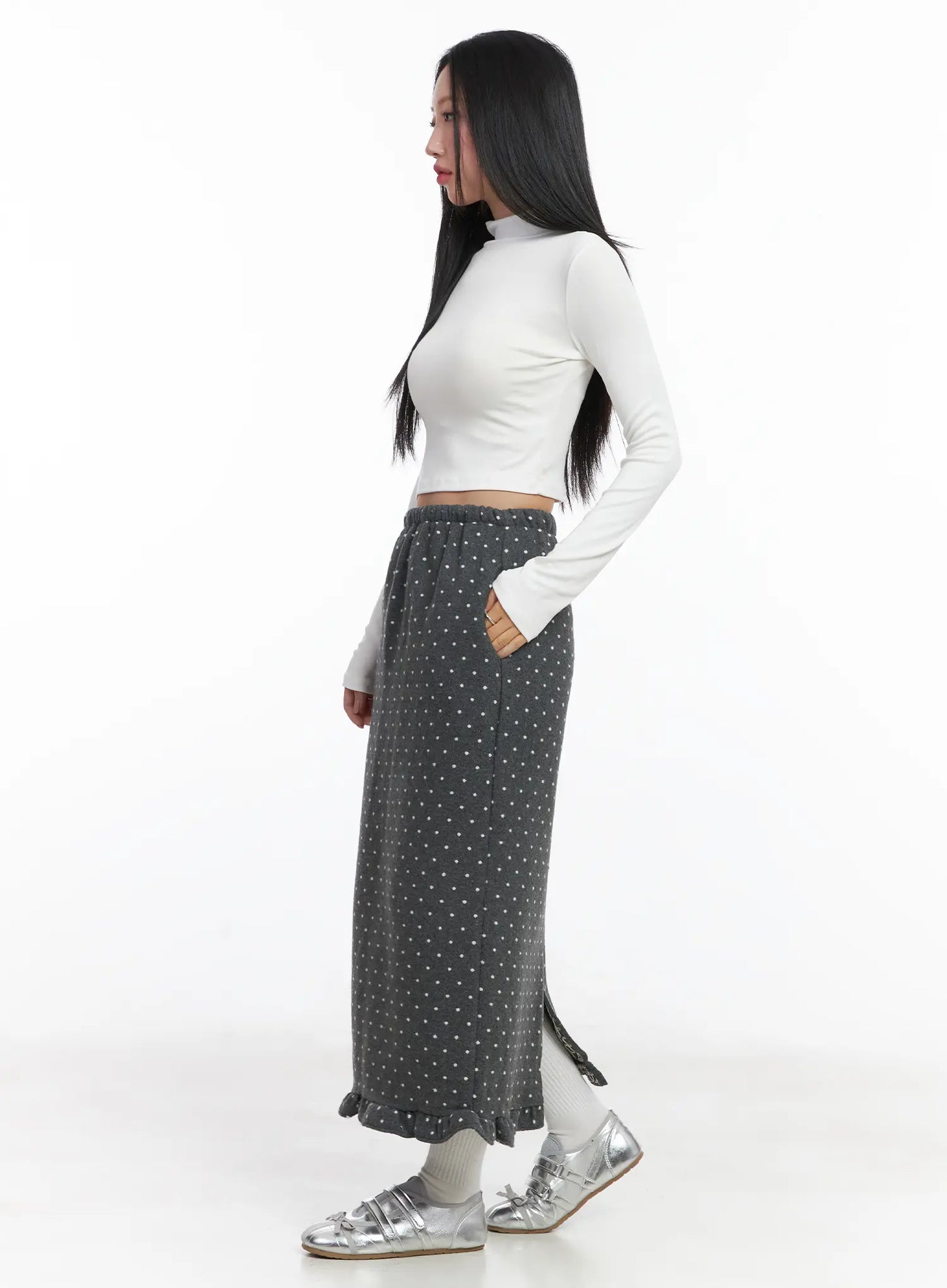 Basic Mock Neck Long Sleeve Crop Top CD529