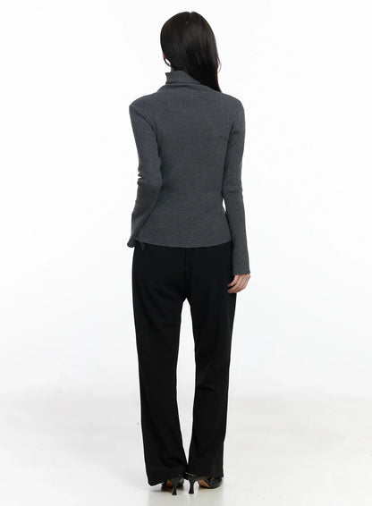 Asymmetric Buttoned Knit Top IJ529