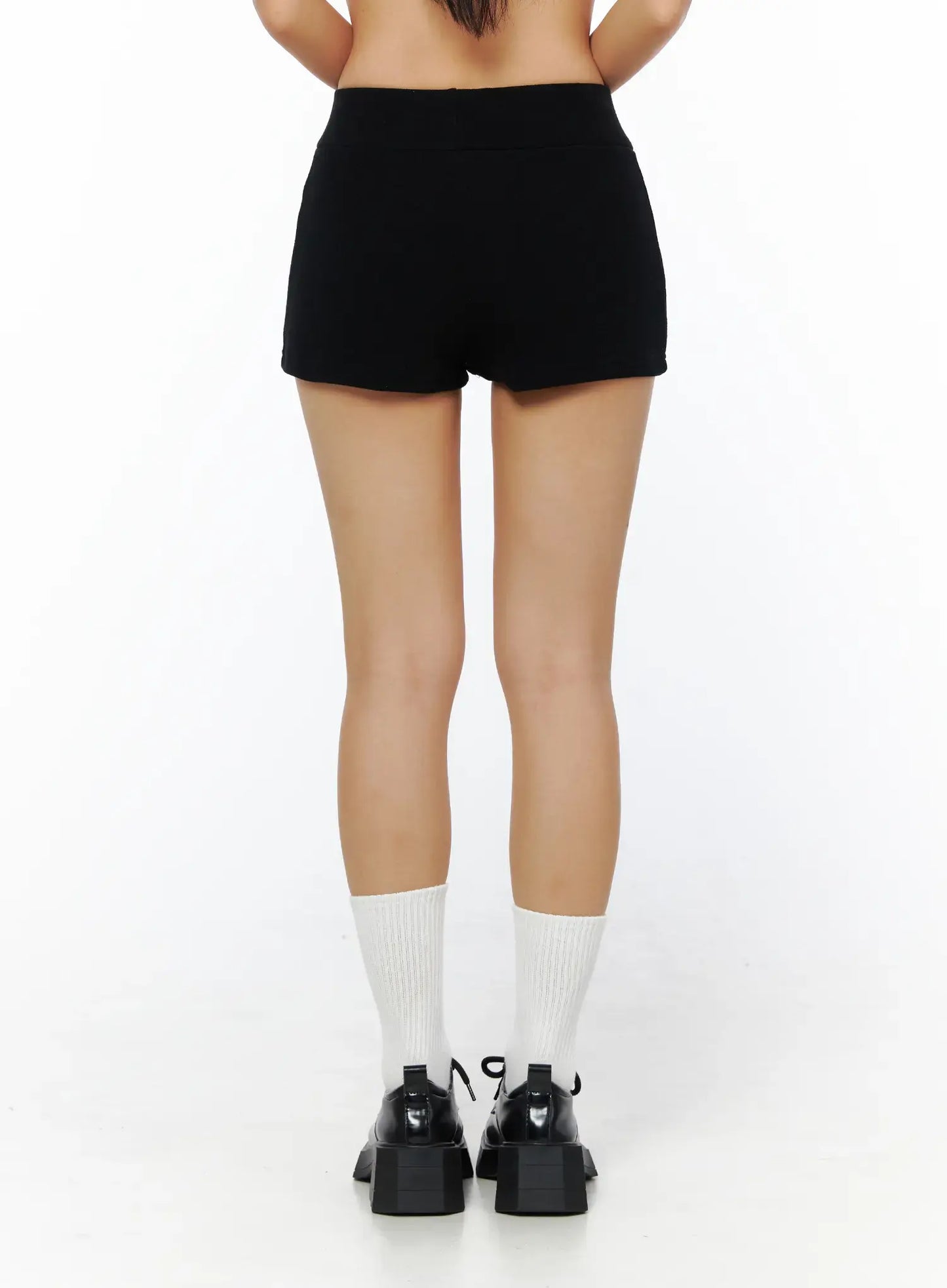 Basic Black Shorts CU512