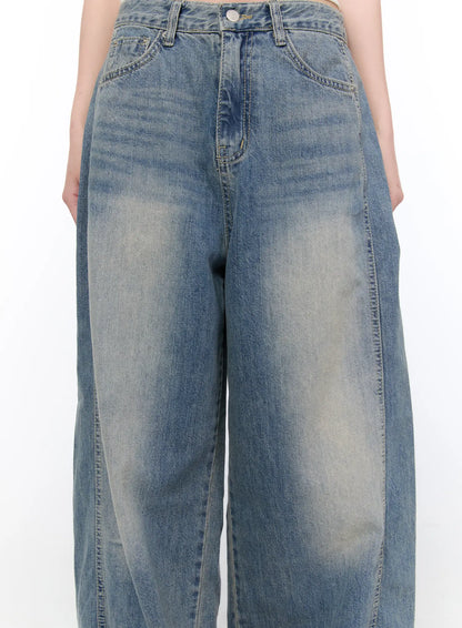 Amoura Wide Leg Washed Jeans CA521