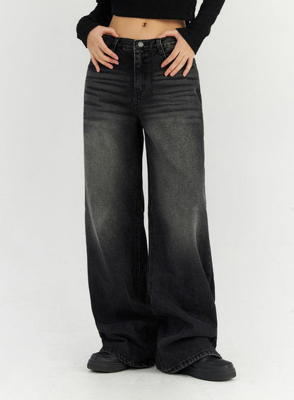 Back Slit Washed Wide Leg Jeans CN306