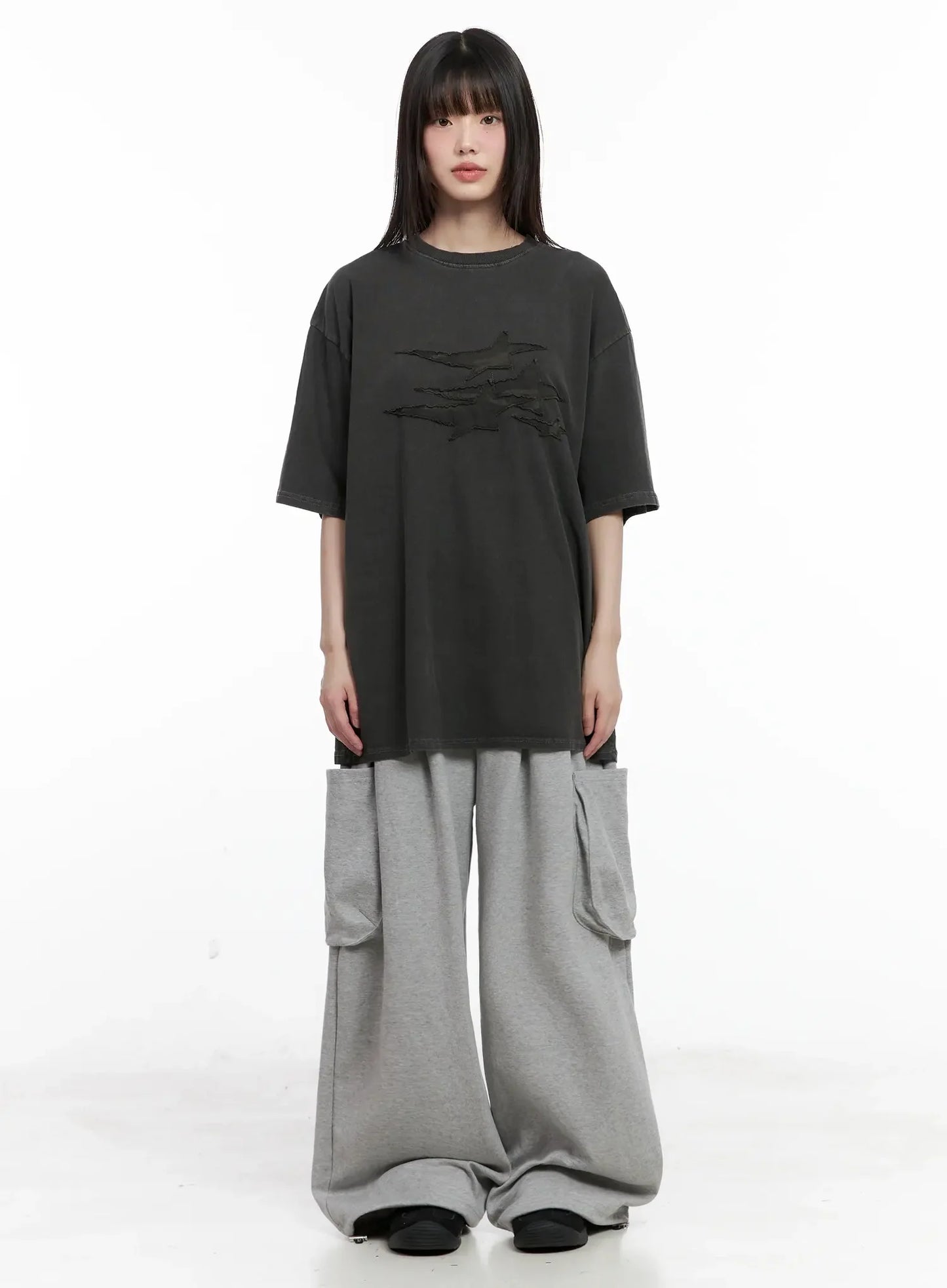 Charcoal Graphic T-Shirt IL531