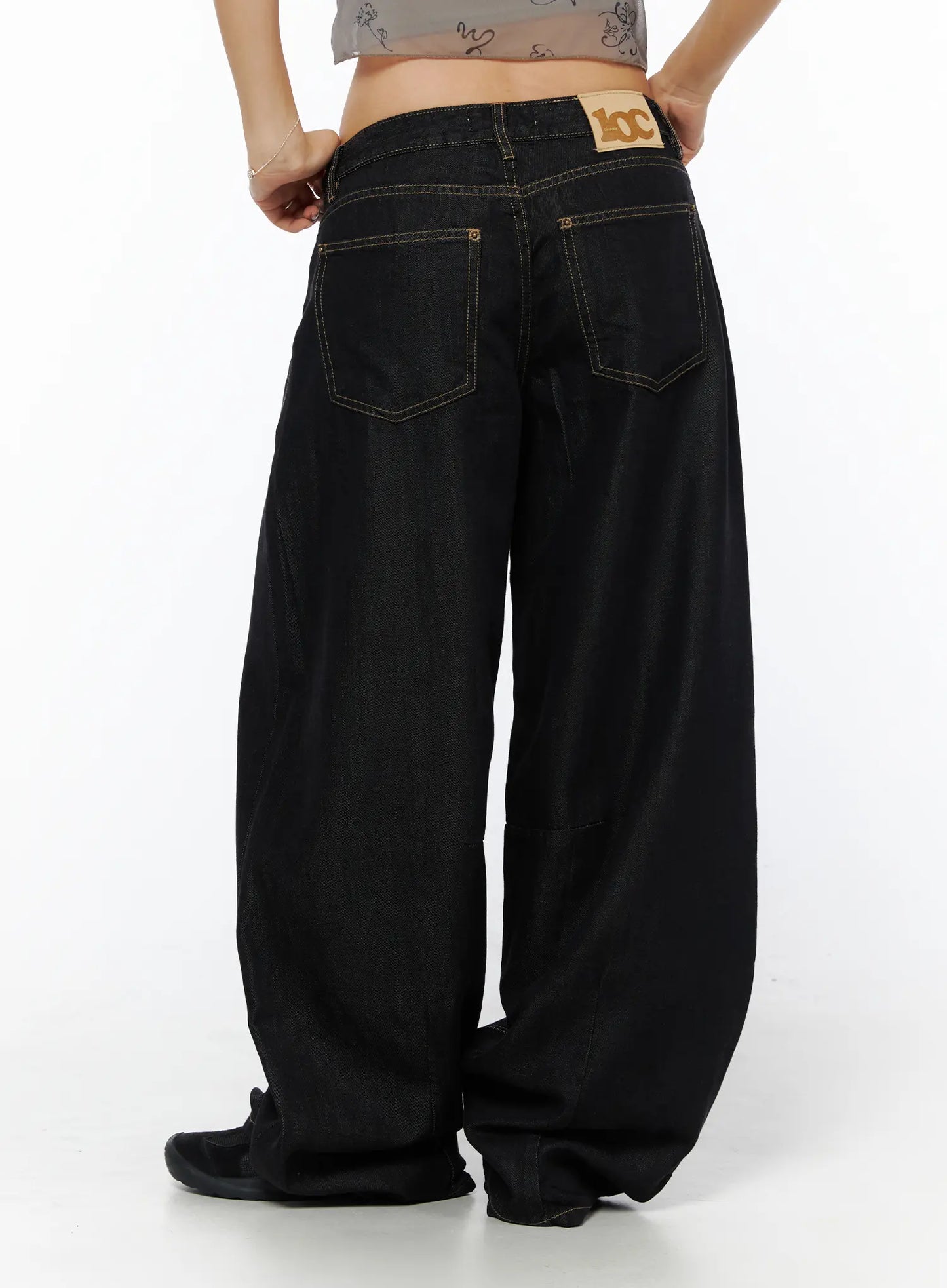 Chandler Wide Leg Jeans CU512