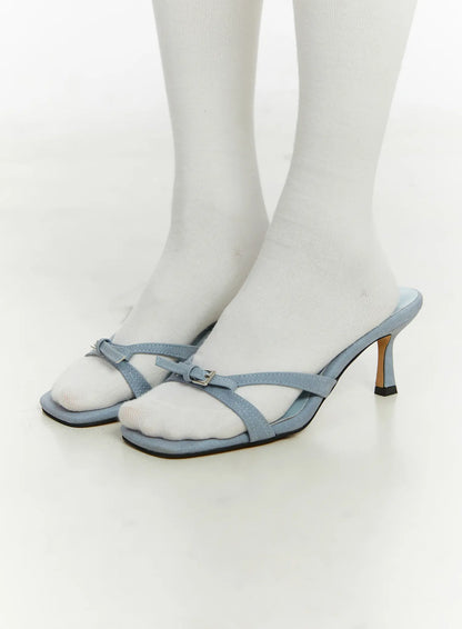 Belted Square Toe Heels CF510