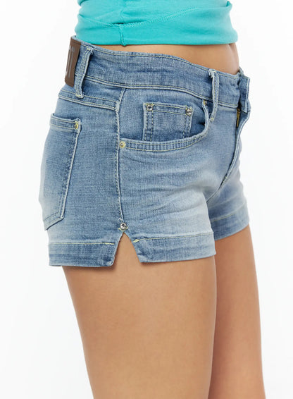 Casual Low-Rise Denim Shorts CU517
