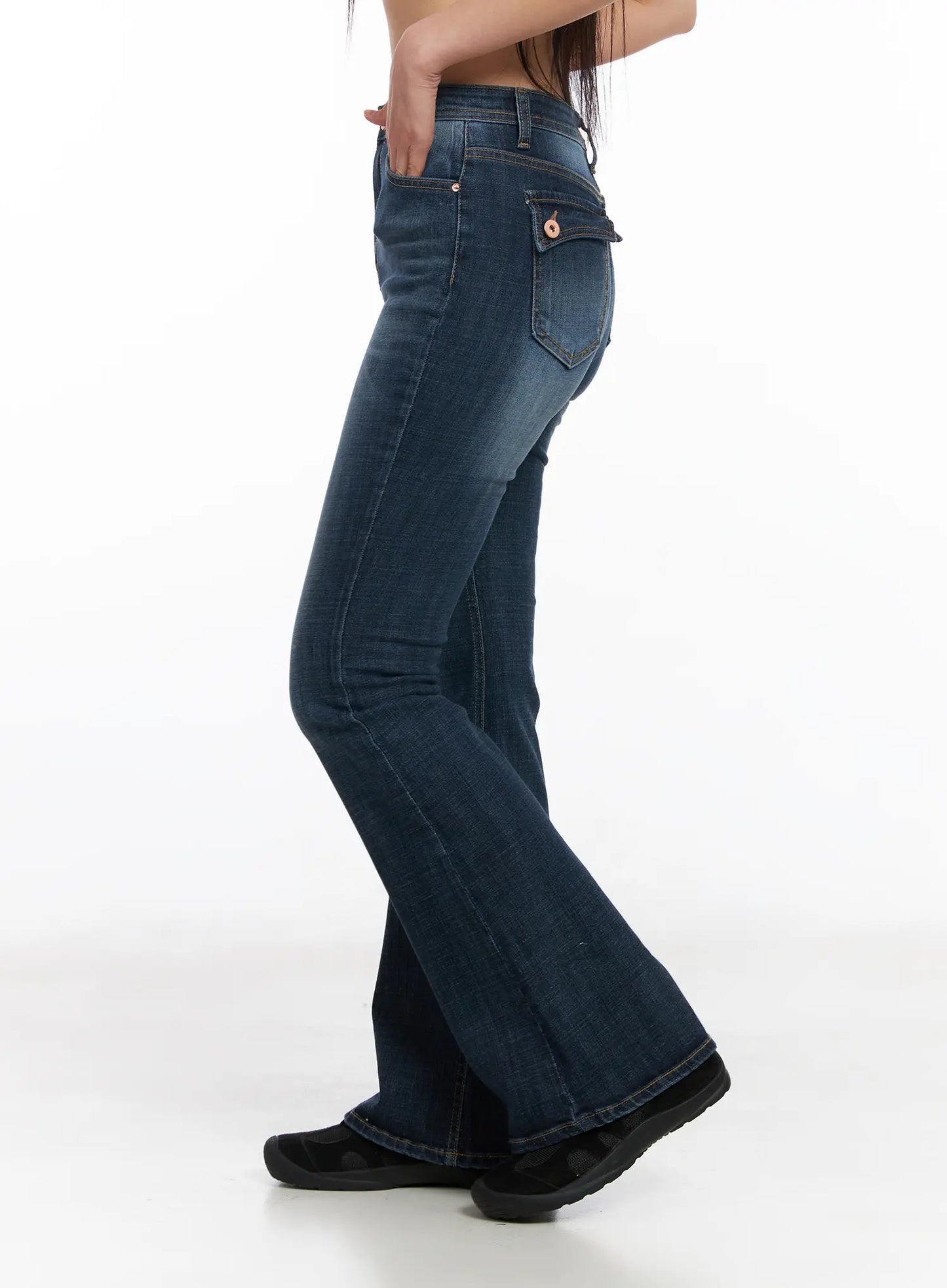 Alayah Vintage Wash Flared Jeans CF506