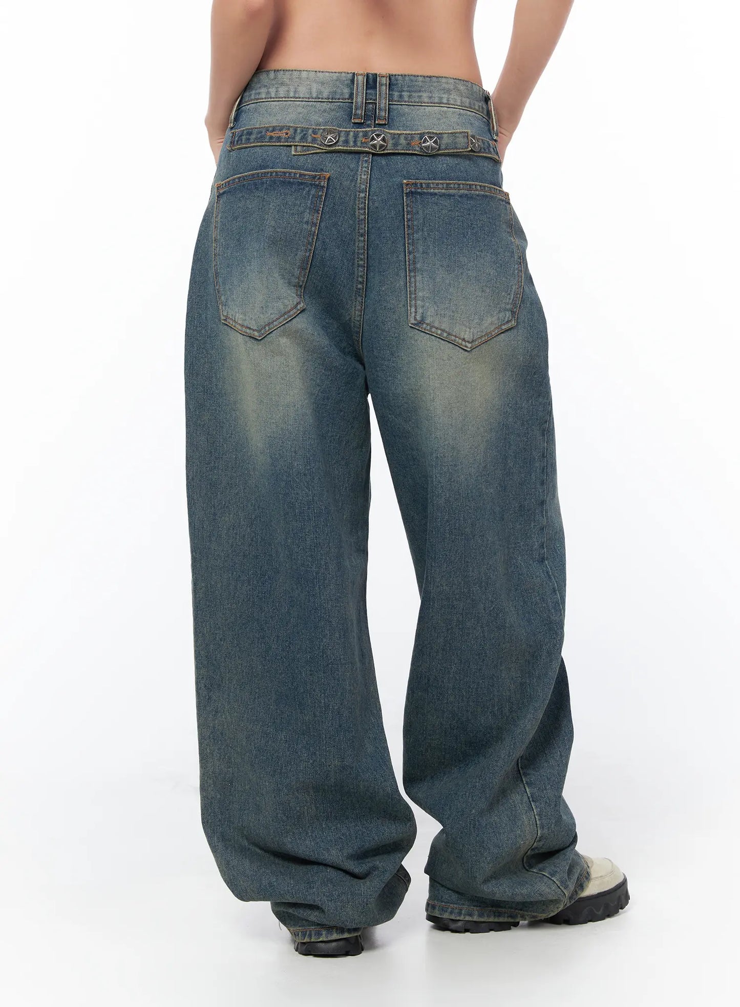 Brit Relaxed Fit Wide Leg Jeans CY512