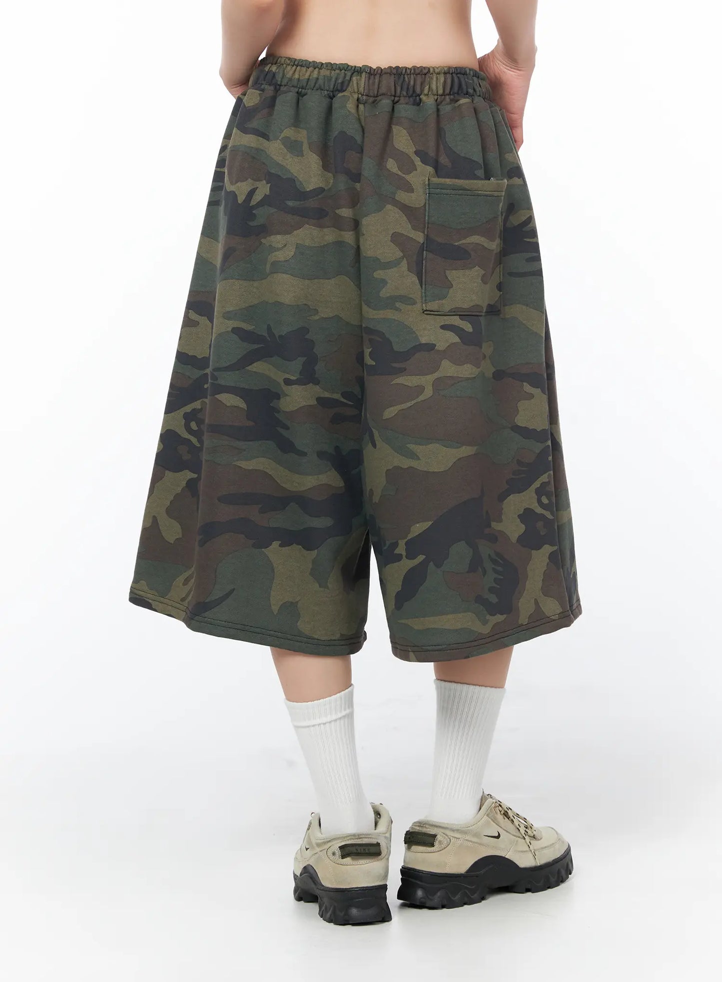Camouflage Patterned Bermuda Shorts CY508