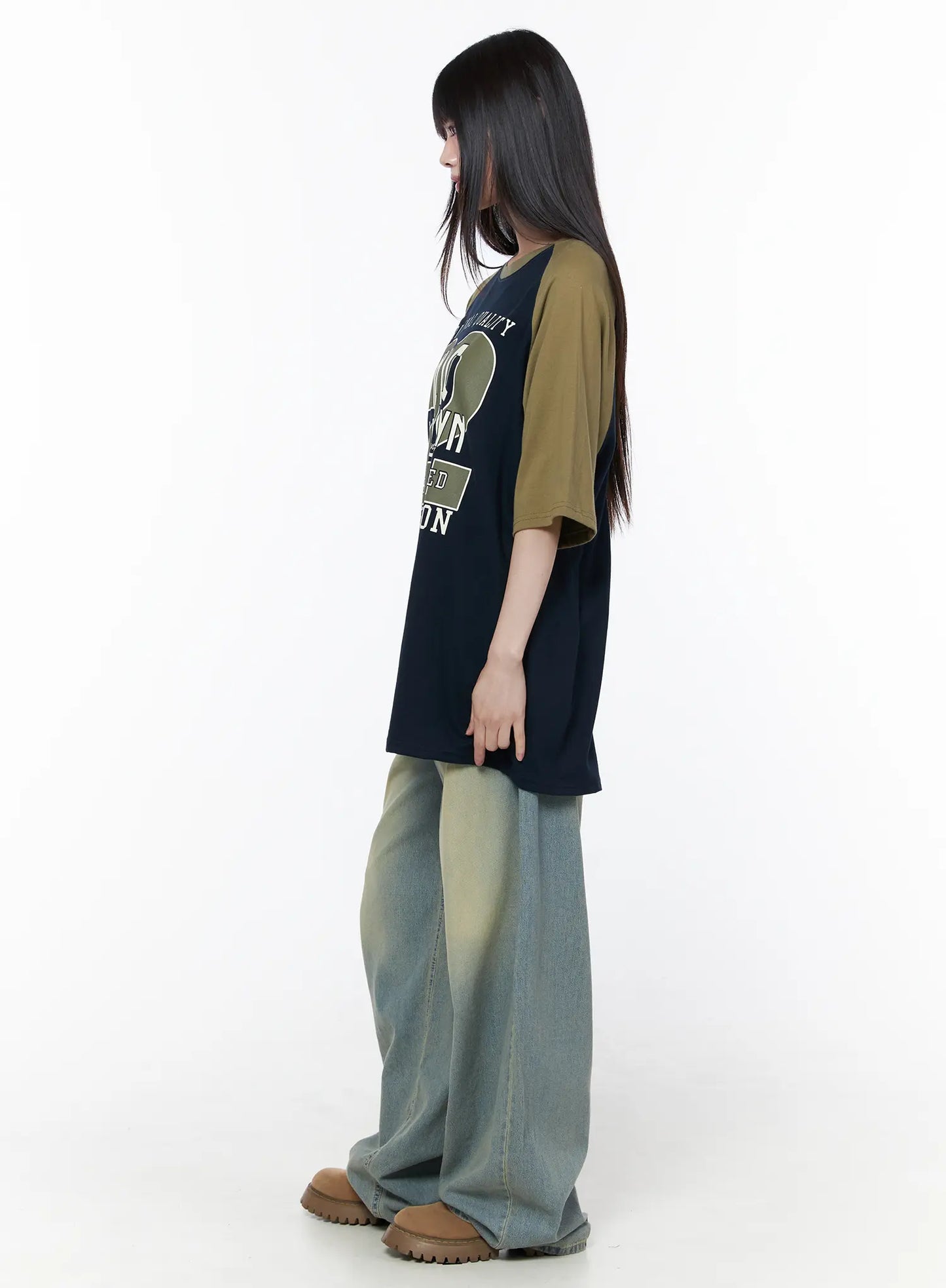 Casual Loose Fit Graphic Tee CU519