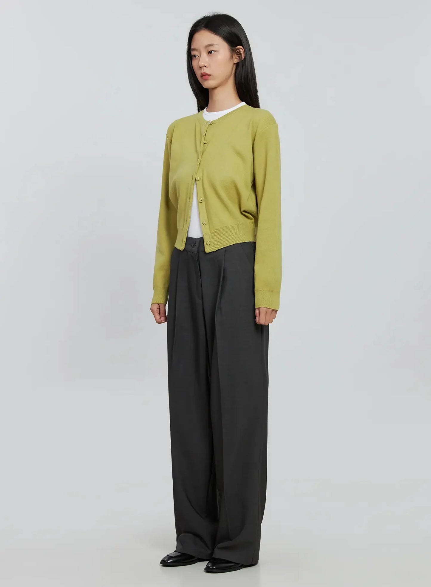 Casual Button-Up Cardigan IN507