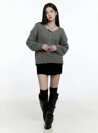 Chunky Cable Knit V-Neck Sweater IO527